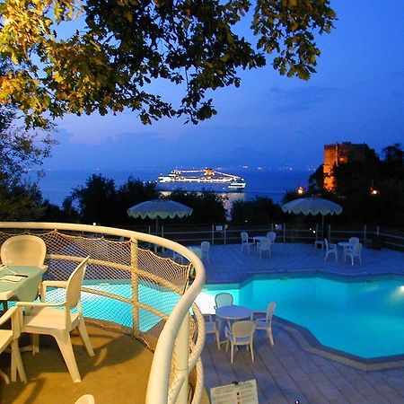 Camping Nube D'Argento Sorrento Exterior photo