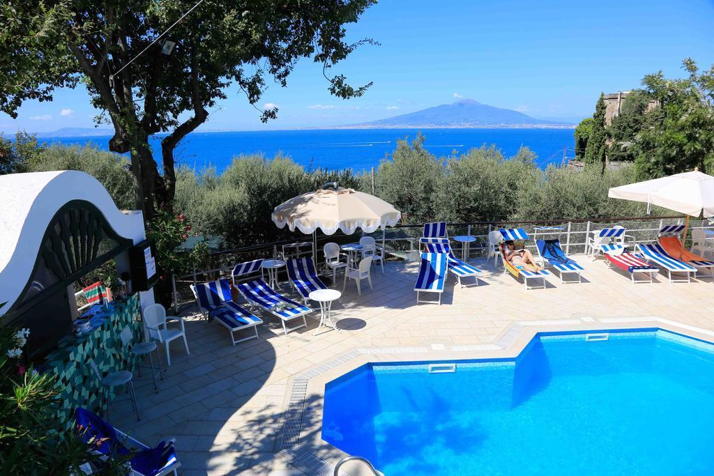 Camping Nube D'Argento Sorrento Exterior photo