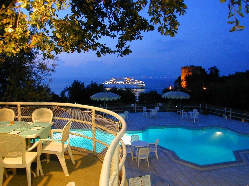 Camping Nube D'Argento Sorrento Exterior photo